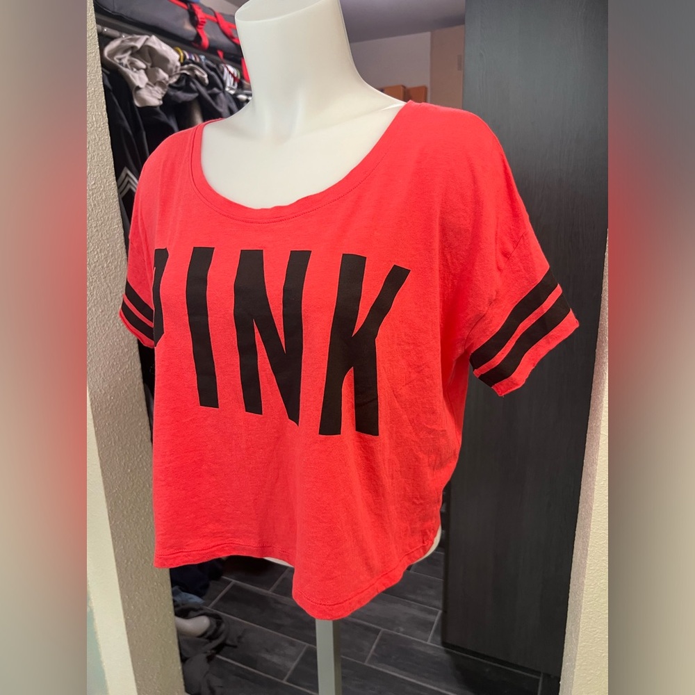 PINK Red & Black Crop Short Sleeve Top - Picture 3 of 6